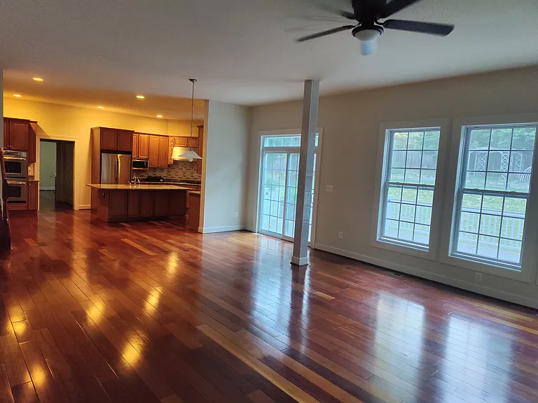 Kitchen and Breakfast Area