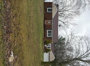 8852 E Walker Rd, Ovid, MI 48866