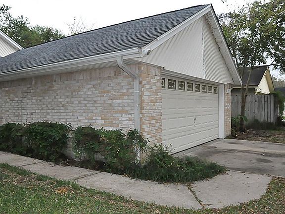 3rd image of 3221 Ohio Ave