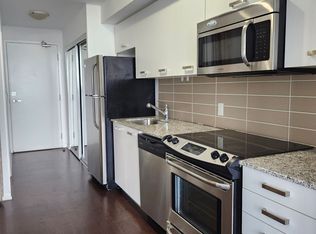 832 Bay St #4106, Toronto, ON M5S 1Z6