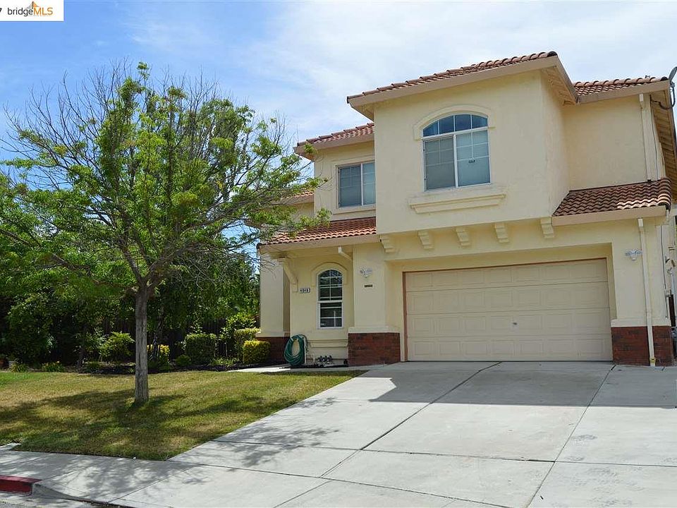 1st image of 4046 Moraine Ct