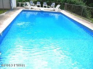 281 Golf Hill Rd, Honesdale, PA 18431