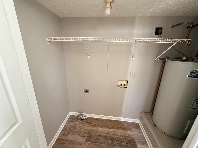 1307 E Market St #1 — Photo 20