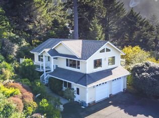 350 Hill Ct, Yachats, OR 97498