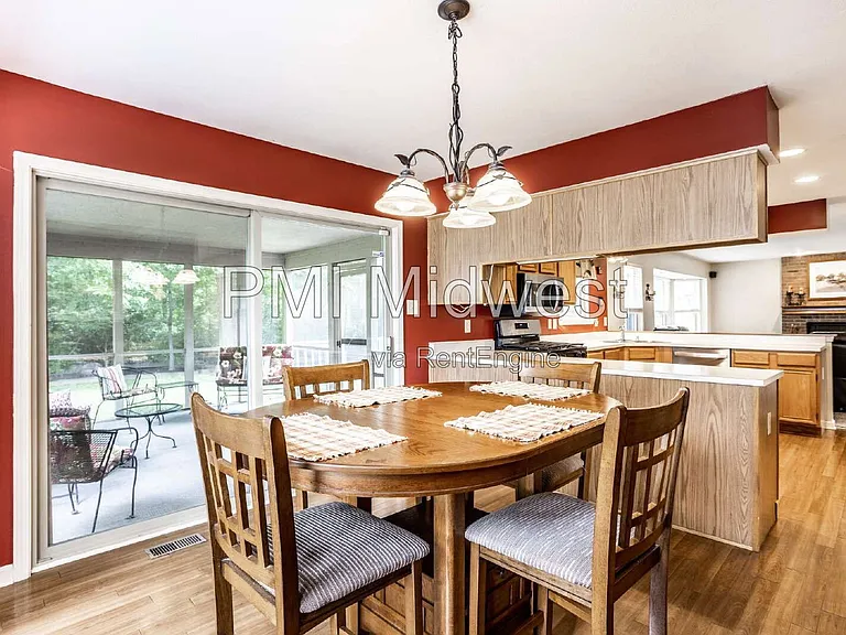 3712 Kinnett Ln — Photo 11