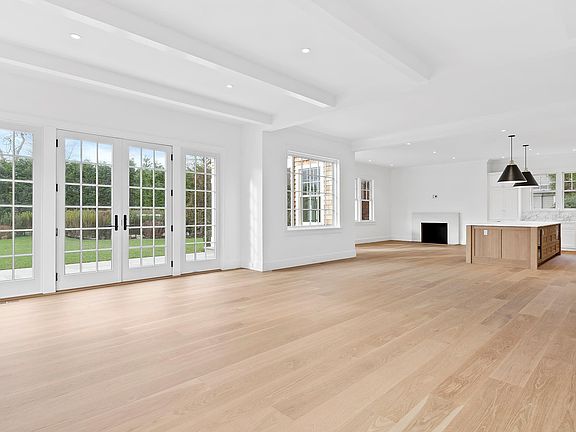 4th image of 145 Elm St