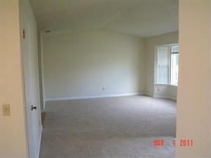 5th image of 7304 Sunsilver Ln