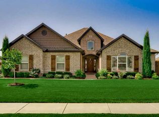 6000 W Sage Dr, Rogers, AR 72758