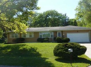 5518 N 50th St, Omaha, NE 68104