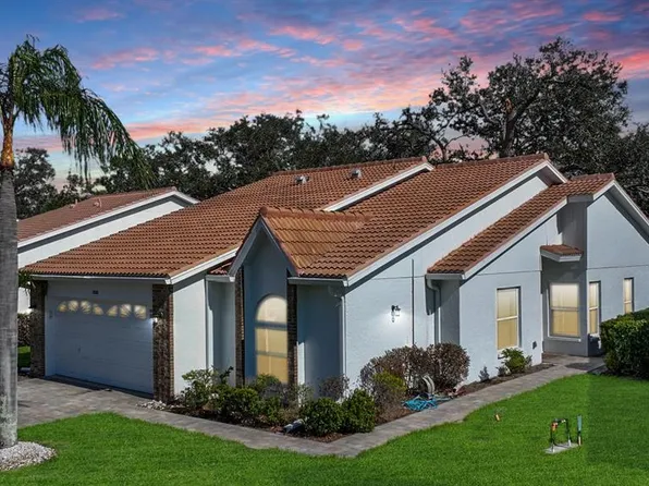 5839 Garden Lakes Dr, Bradenton, FL 34203