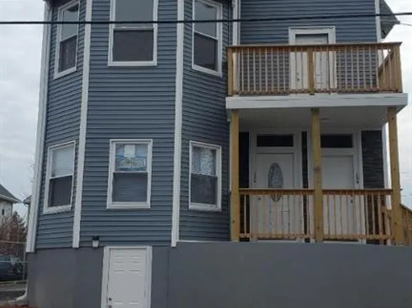 126-128 Providence St, Providence, RI 02907