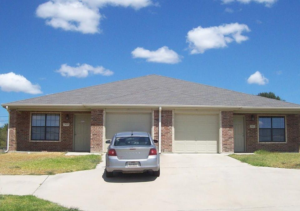 1st image of 2804 Ashley Dr