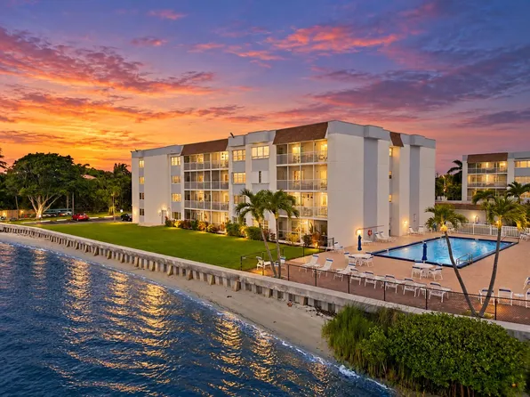 1516 S Lakeside Drive #408, Lake Worth Beach, FL 33460