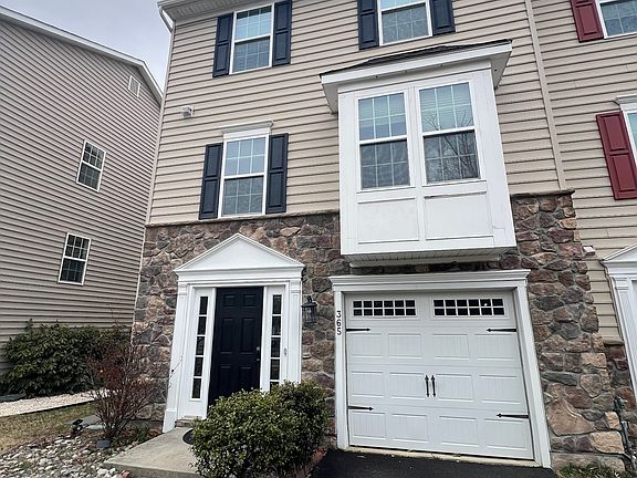 2nd image of 365 Latrobe Dr