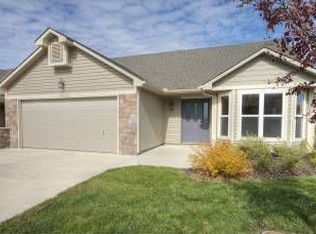15622 Landauer Cir, Basehor, KS 66007