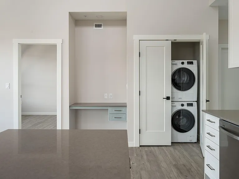 115 McMillan St #108 — Photo 28
