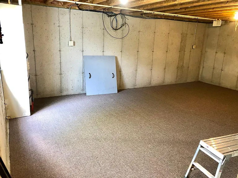 125 E Robinson Ave — Photo 14