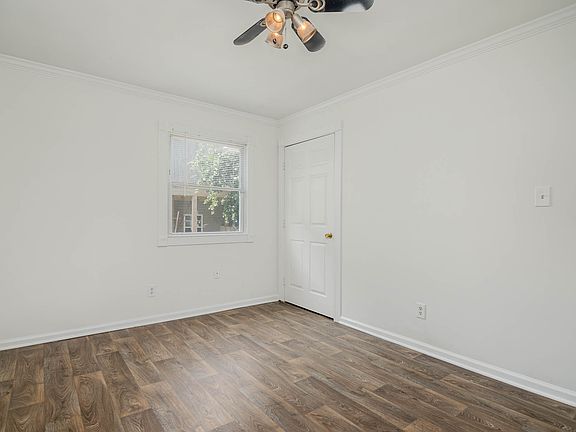 2nd image of 9627 Le Clair St #7