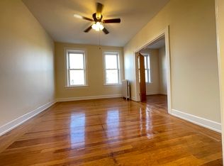 30-42 33rd St #T, Astoria, NY 11102