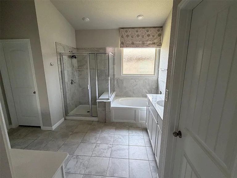 641 Gabrielle Anne Dr — Photo 16