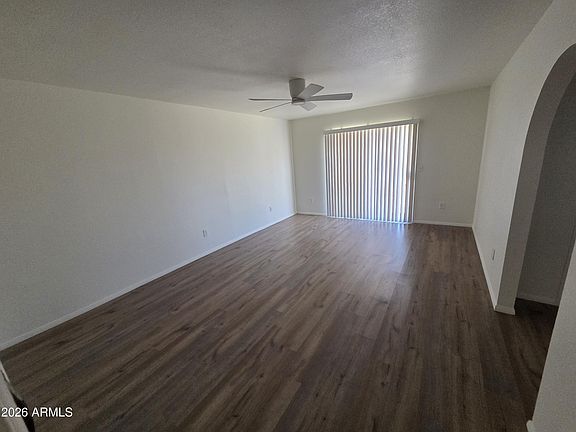 5th image of 3746 W Surrey Ave