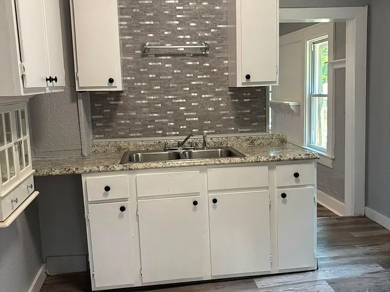 5022 Park Ave — Photo 8