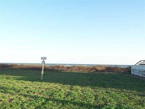 4th image of 7 S Shore Dr