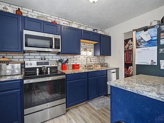 5th image of 1739 Del Rio Dr