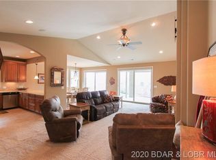 5320 Mystic Bay Dr #208, Osage Beach, MO 65065