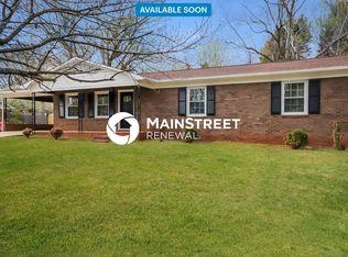 1135 Carolina Cir, Statesville, NC 28677