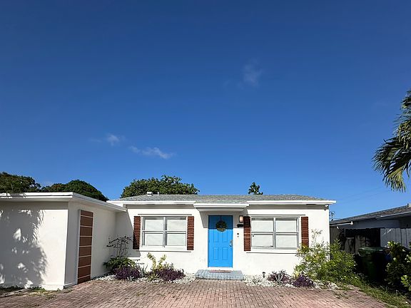 2nd image of 1304 NW 7th Ave