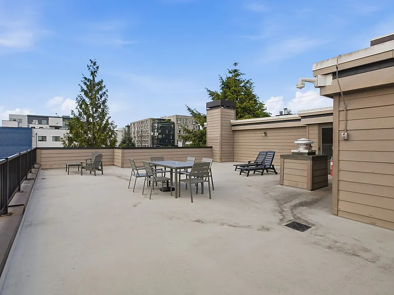 4831 Fauntleroy Way SW #201 — Photo 17