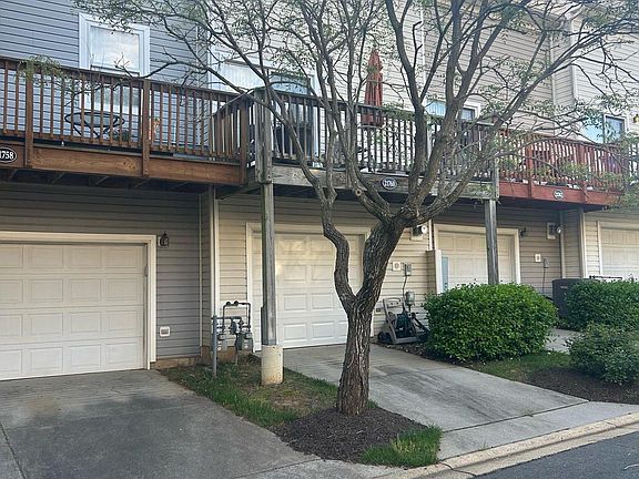 4th image of 21760 Ascot Ct #21760