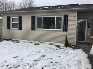 317 Almay Rd, Rochester, NY 14616