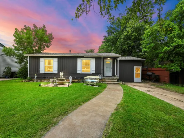 3605 W Gambrell St, Fort Worth, TX 76133