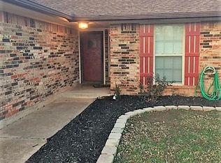 1013 Juno Cir, Edmond, OK 73003