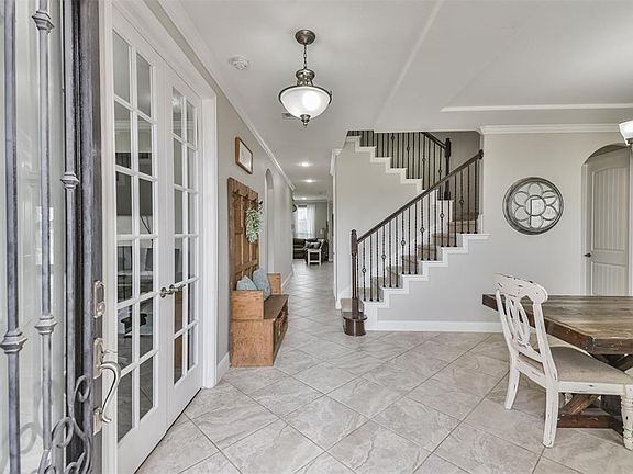3rd image of 13126 Hazelwood Hollow Dr