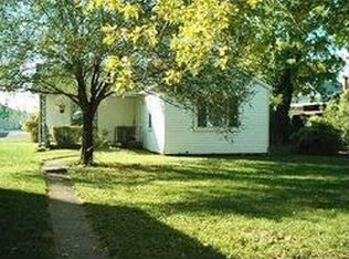 847 W North St, Greenfield, IN 46140