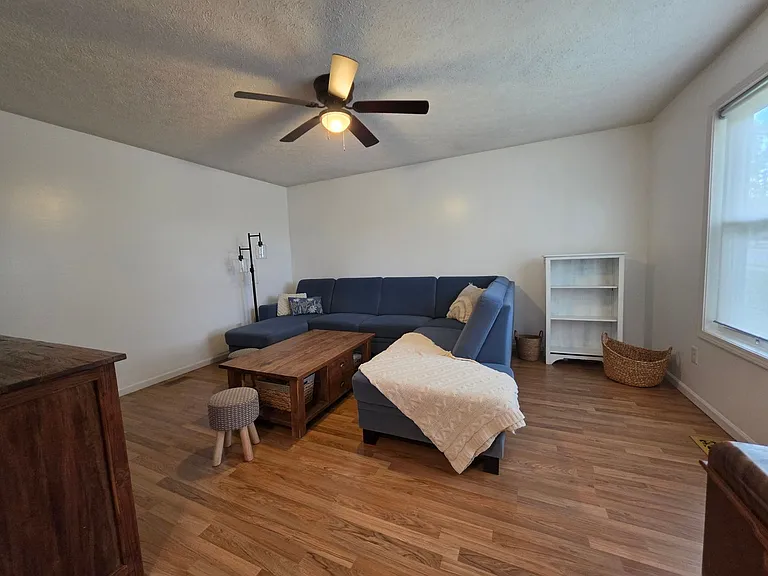 111 Shara Dr — Photo 21