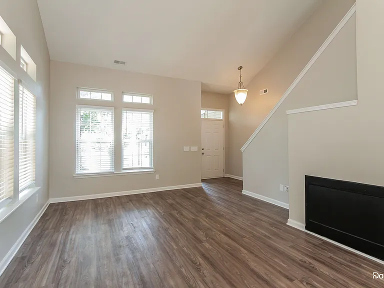 7308 Fallow Ln — Photo 6