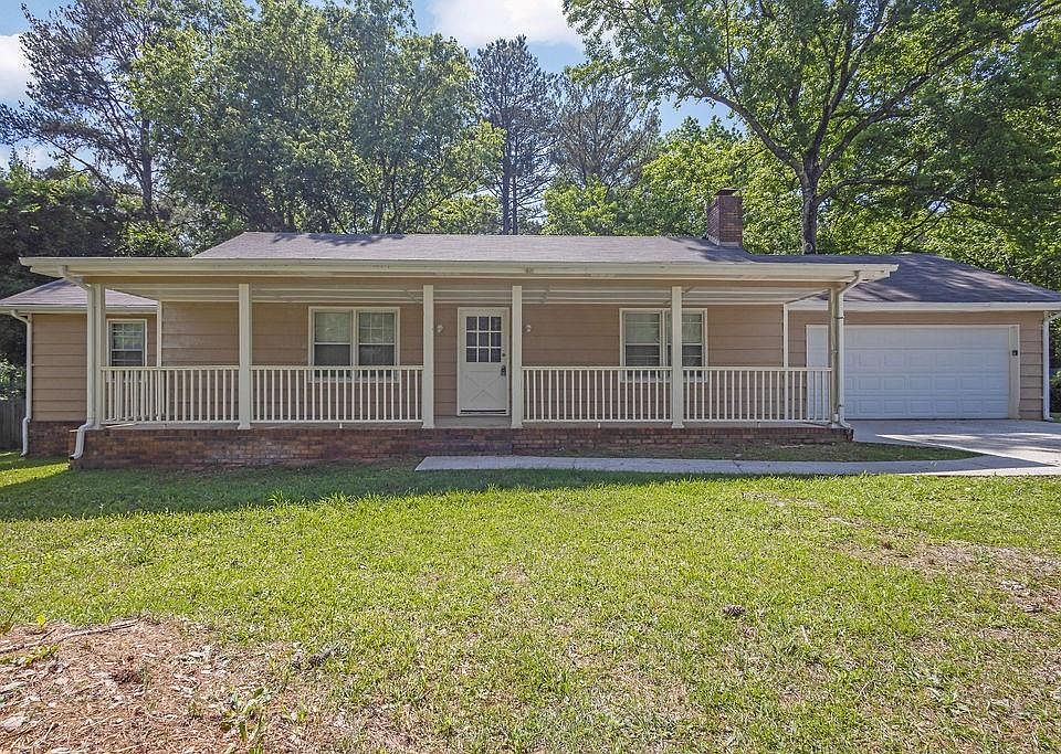 1st image of 1111 Louise Ct SE
