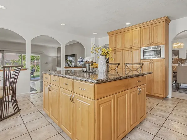 1740 Clayton Way, Concord, CA 94519