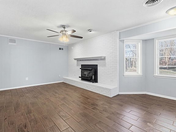 5th image of 6342 Thornfield Dr