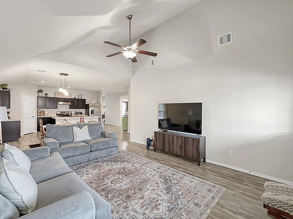 4th image of 11372 Dawn Beach Ln