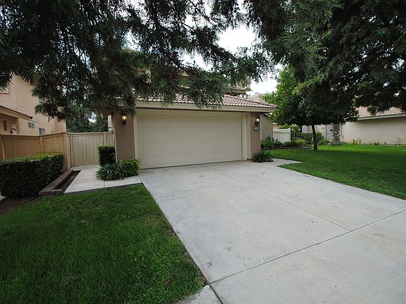 2nd image of 7900 Valencia Ct