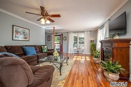 5th image of 234 10th St