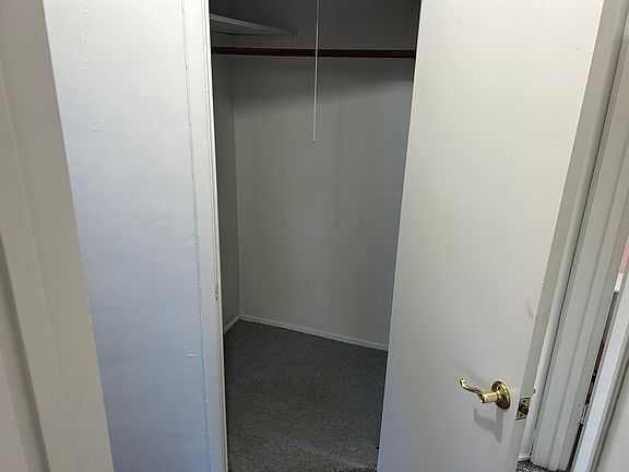 4th image of 290 High St