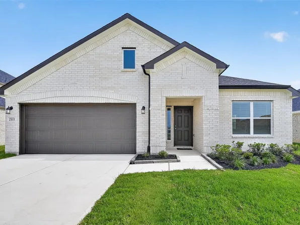 2111 Spring Hollow Dr, Baytown, TX 77521