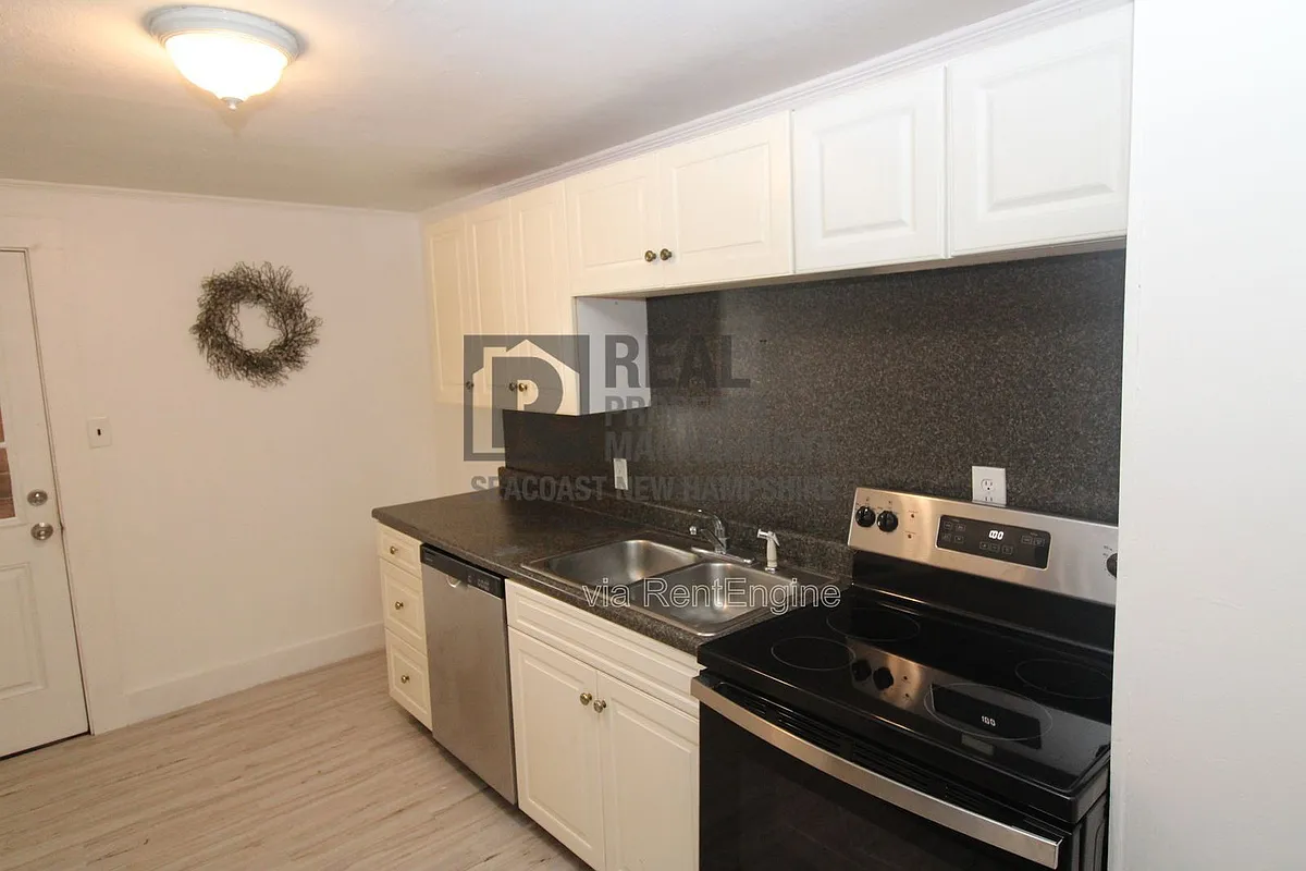 Building Photo - 6 Smith Ct #1