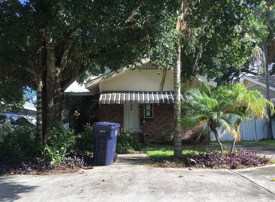 1st image of 211 W Wilder Ave